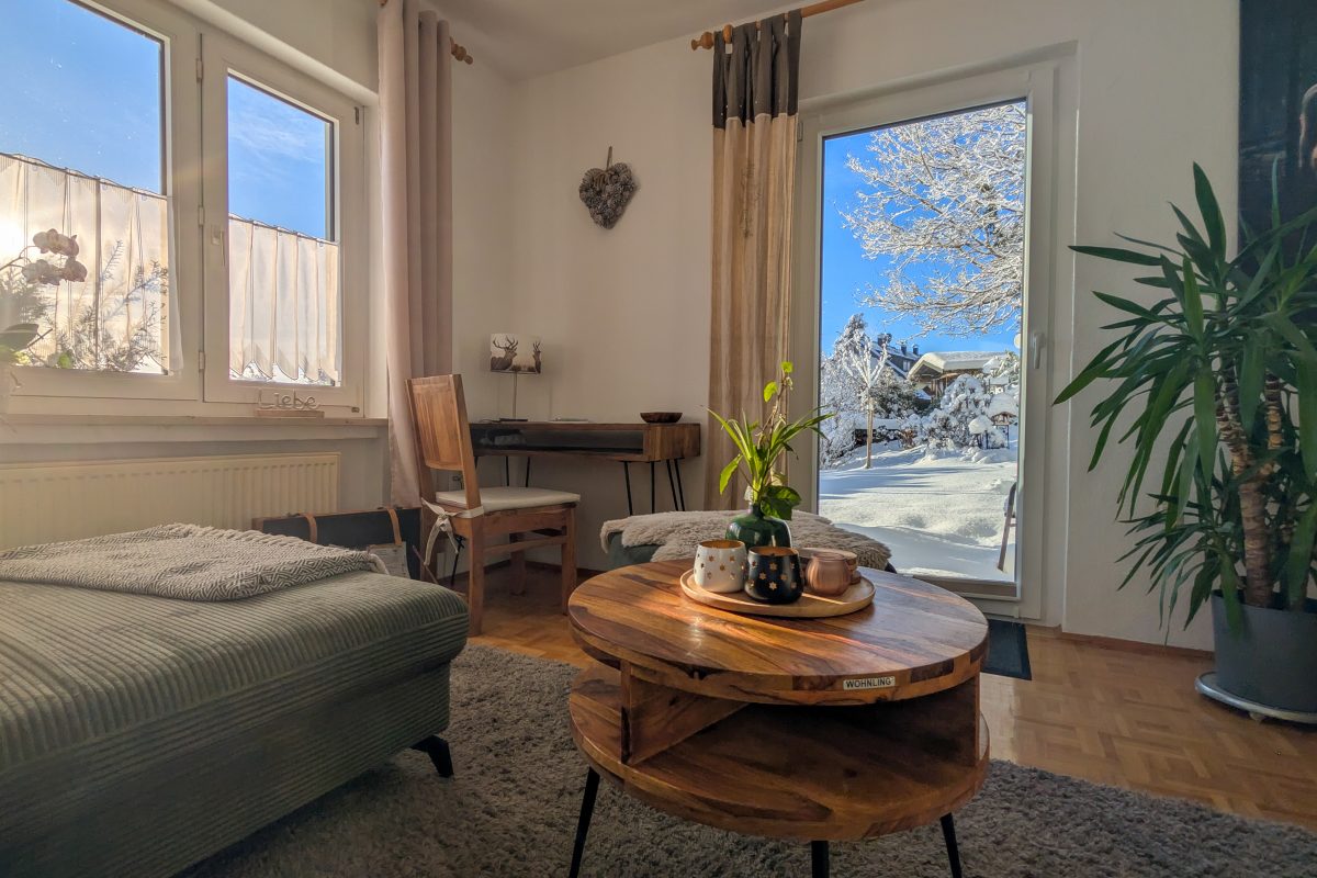 Ferienwohnung mit Garten im Winter